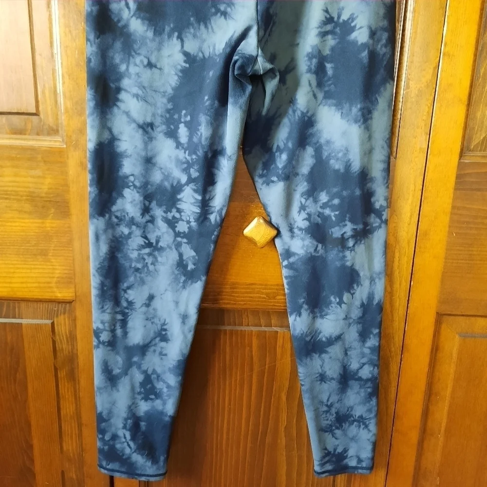 Threads 4 Thought ReActive navy blue gray tie dye maternity leggings size large - Picture 10 of 12